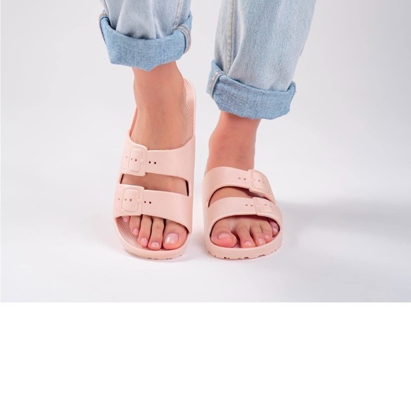 PlAKA Women's Sandals in Light Pink - Picture 3 of 3